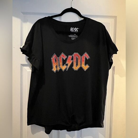 AC/DC Women’s Top - Picture 1 of 6